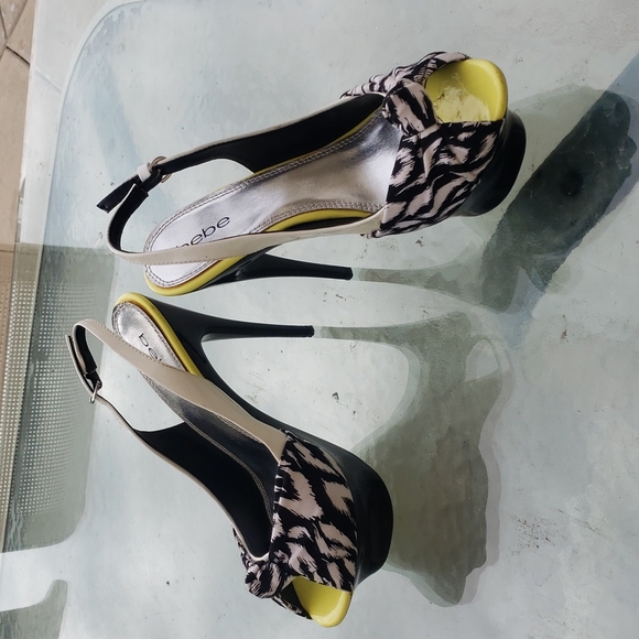 Shoes with platform and open toe - Picture 9 of 16